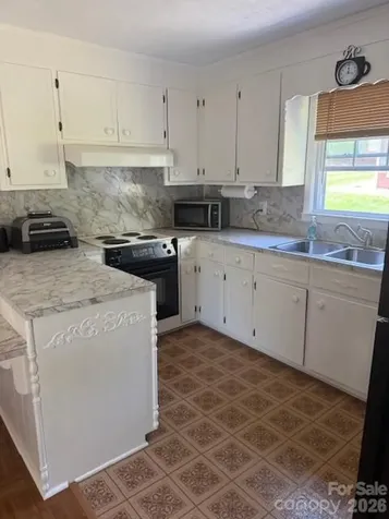 1126 Cannon Drive Lenoir NC 28645