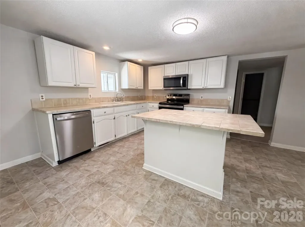 411 Ewing Drive Belmont NC 28012