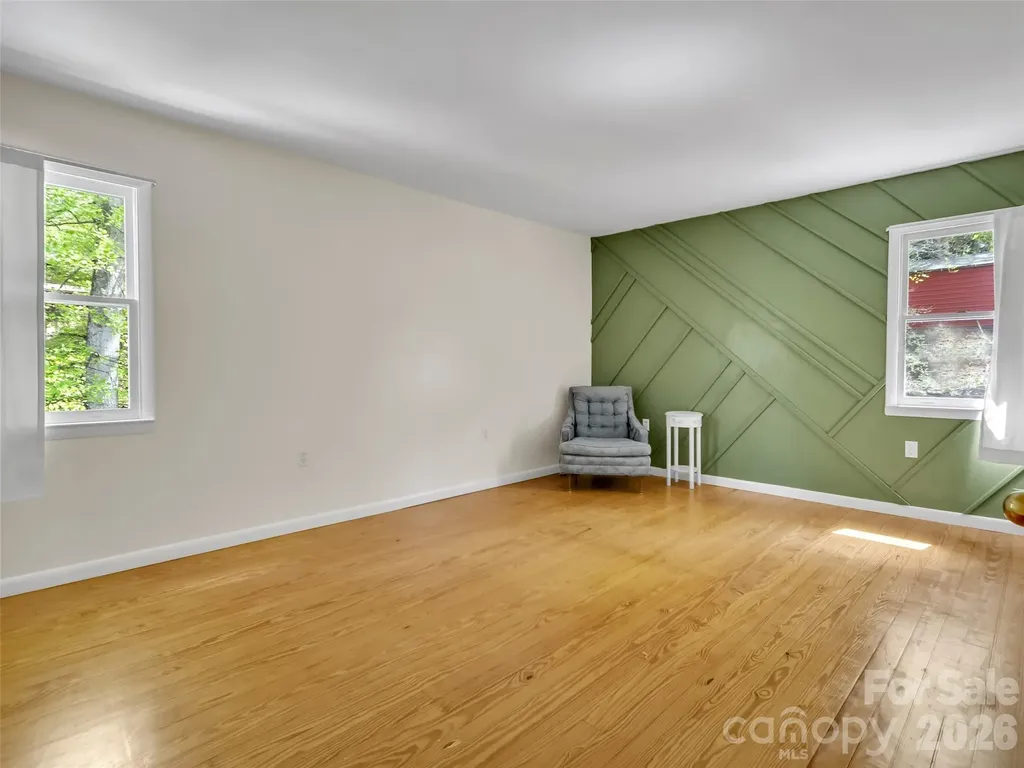 487 Julia Lane Maggie Valley NC 28751