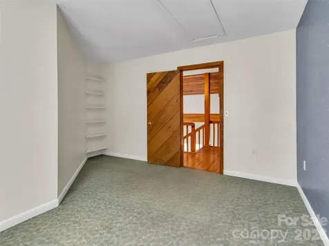 487 Julia Lane Maggie Valley NC 28751