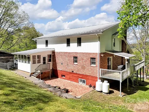 487 Julia Lane Maggie Valley NC 28751