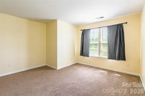 9622 Springholm Drive Charlotte NC 28278
