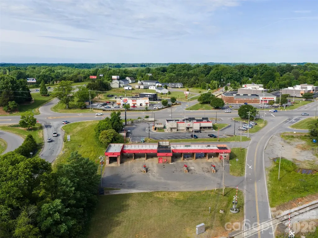 2585 Northside Drive Statesville NC 28625