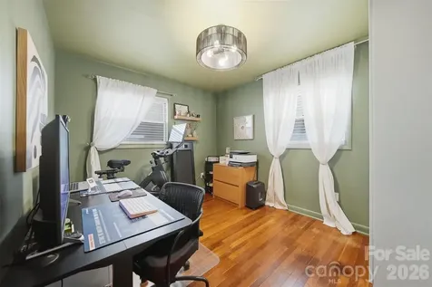 904 15th Street NW Conover NC 28613