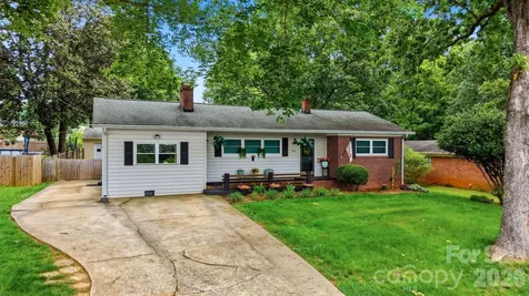 904 15th Street NW Conover NC 28613
