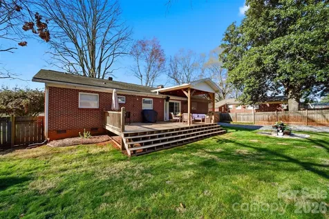 904 15th Street NW Conover NC 28613