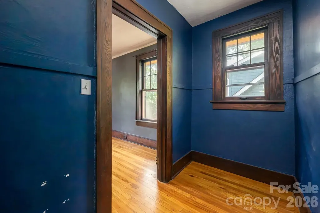 3 Woodlawn Avenue Asheville NC 28801