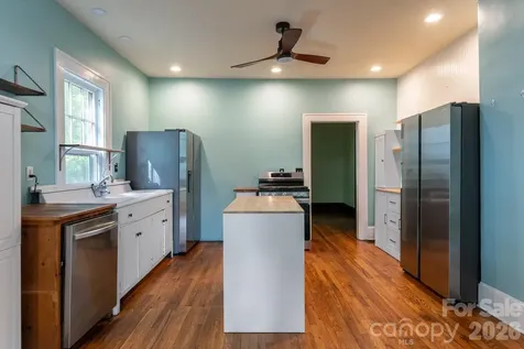 3 Woodlawn Avenue Asheville NC 28801