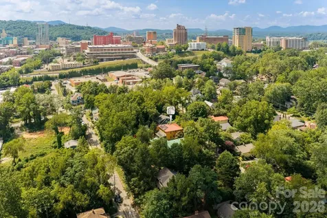 3 Woodlawn Avenue Asheville NC 28801