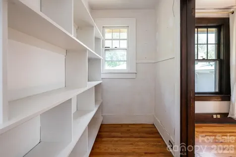 3 Woodlawn Avenue Asheville NC 28801