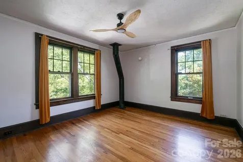 3 Woodlawn Avenue Asheville NC 28801
