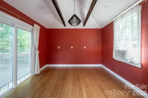 3 Woodlawn Avenue Asheville NC 28801