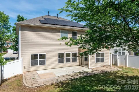 123 Glade Valley Avenue Mooresville NC 28117