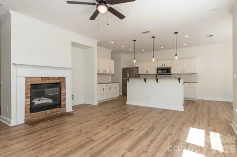 123 Glade Valley Avenue Mooresville NC 28117