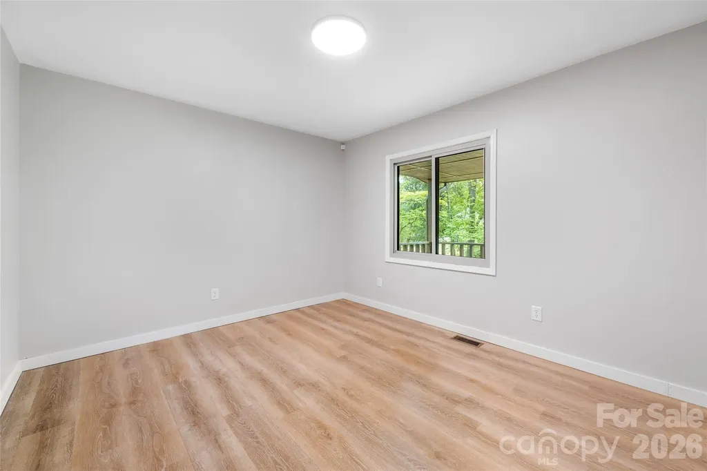 135 Scarlet Drive Fletcher NC 28732