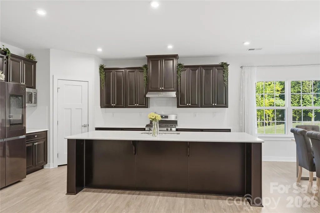 10158 Paper Birch Drive Charlotte NC 28215