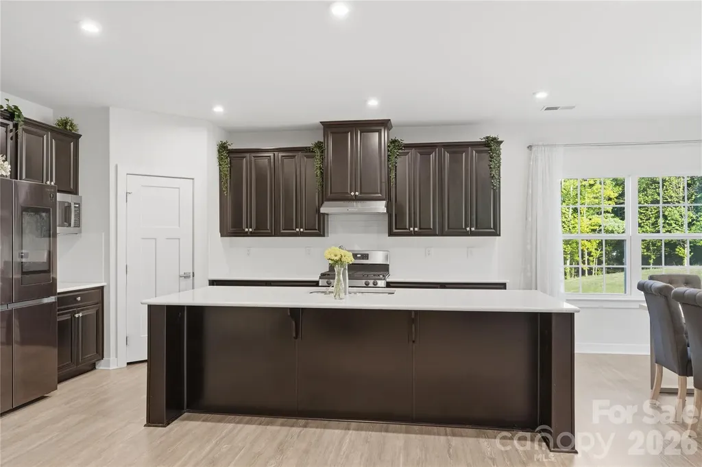 10158 Paper Birch Drive Charlotte NC 28215