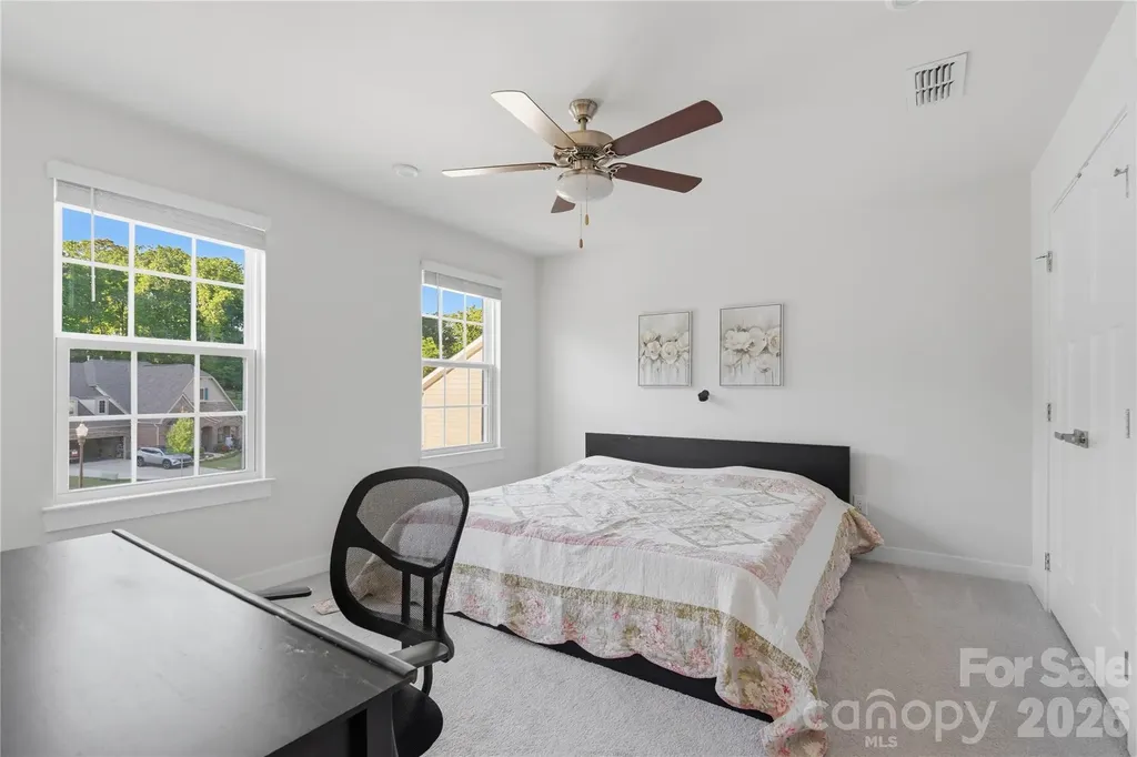 10158 Paper Birch Drive Charlotte NC 28215