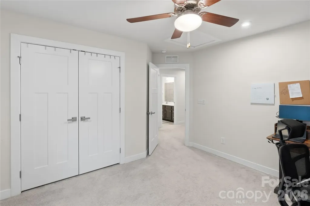 10158 Paper Birch Drive Charlotte NC 28215