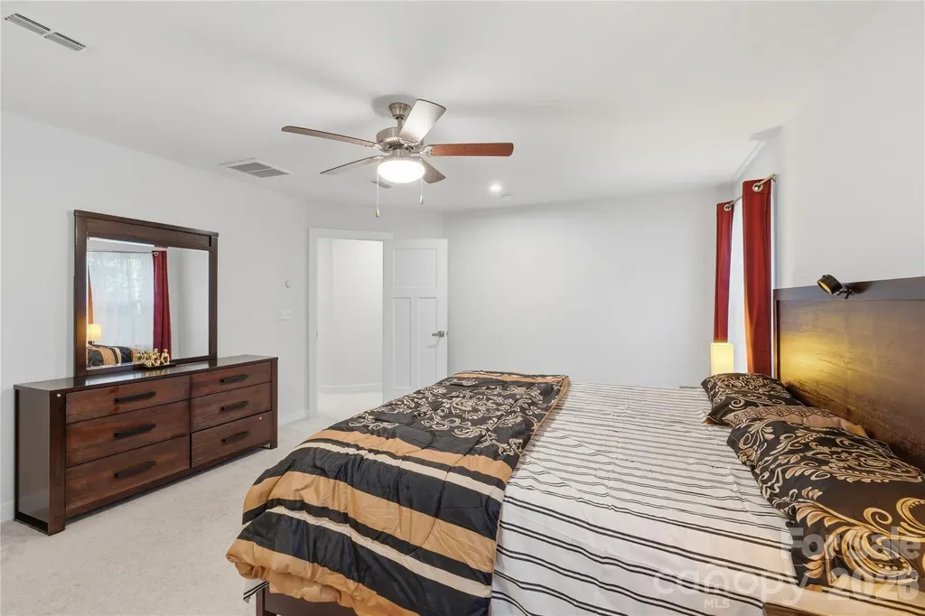 10158 Paper Birch Drive Charlotte NC 28215