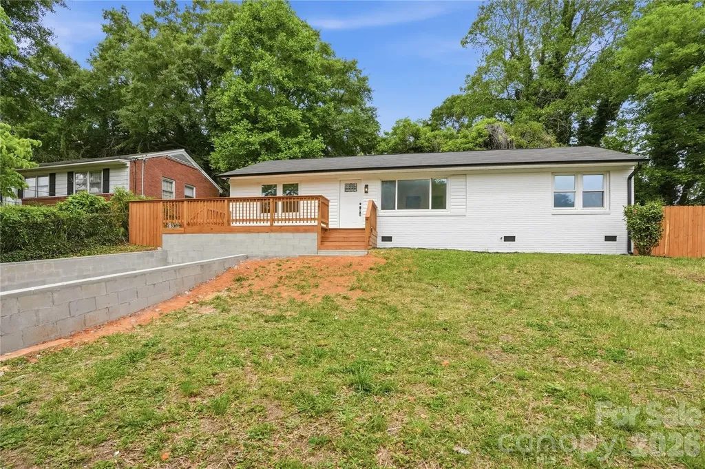 921 Green Circle Drive Gastonia NC 28054