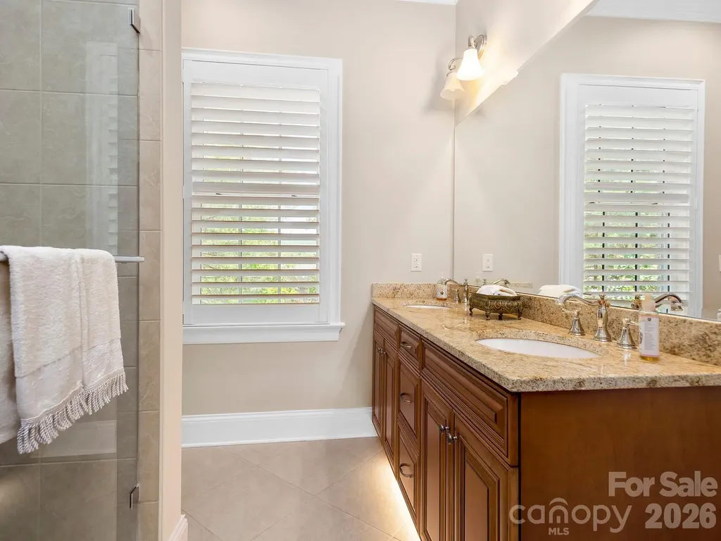 29 Stansbury Drive Asheville NC 28803