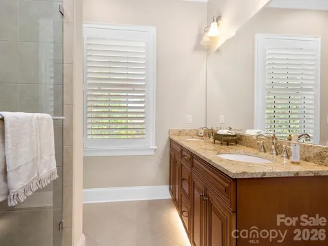 29 Stansbury Drive Asheville NC 28803