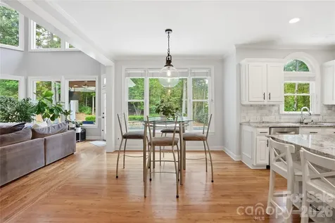 16219 Millsford Court Charlotte NC 28277