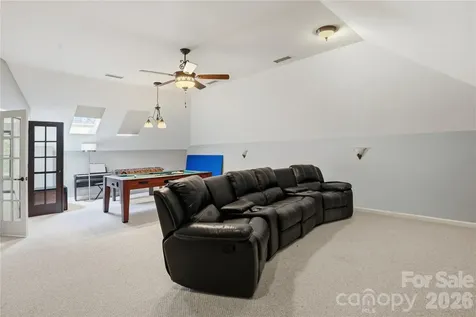 16219 Millsford Court Charlotte NC 28277