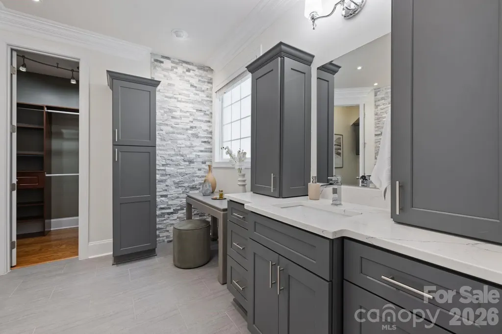 11729 Avaly Lane Charlotte NC 28277