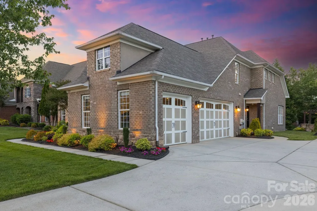 11729 Avaly Lane Charlotte NC 28277