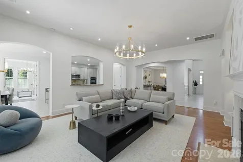 11729 Avaly Lane Charlotte NC 28277