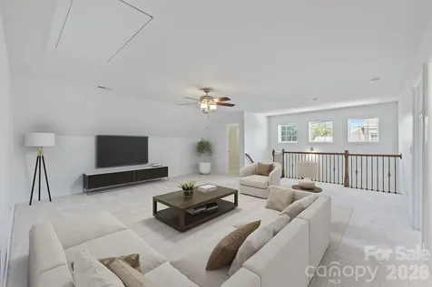 11729 Avaly Lane Charlotte NC 28277