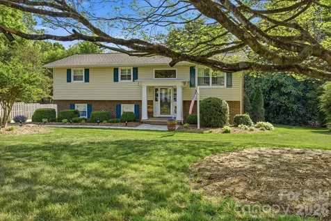 2340 24th Avenue NE Hickory NC 28601