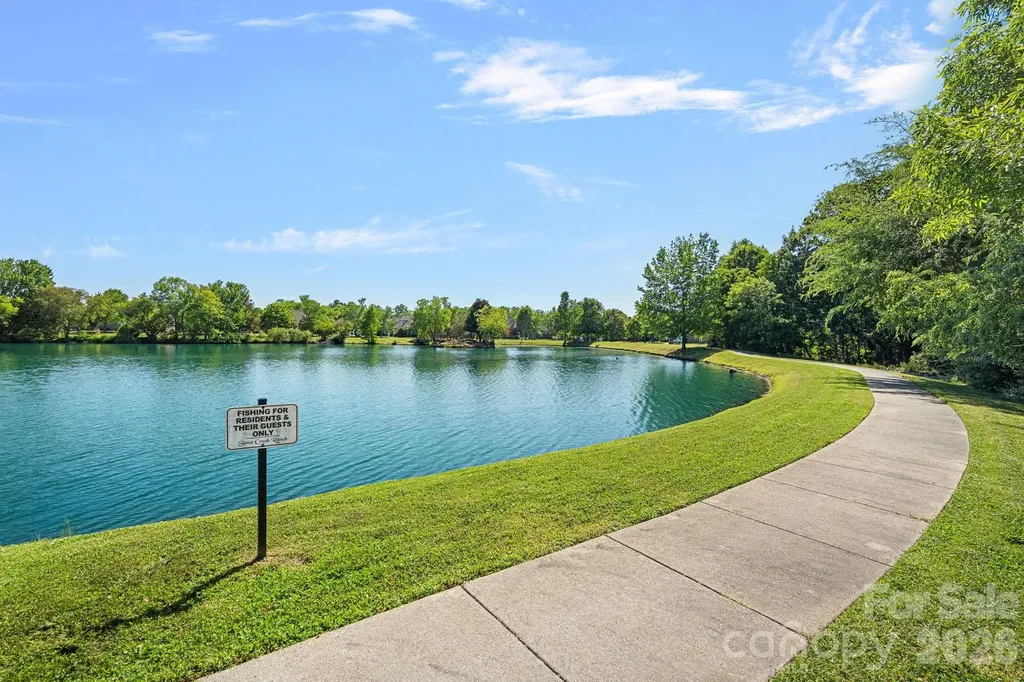 8220 Ruby Valley Road Charlotte NC 28277