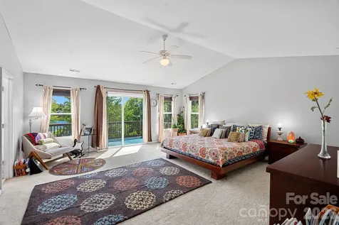 8220 Ruby Valley Road Charlotte NC 28277