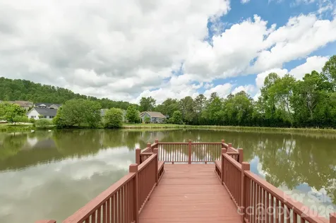 31 Black Iron Lane Hendersonville NC 28792
