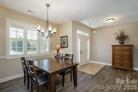31 Black Iron Lane Hendersonville NC 28792