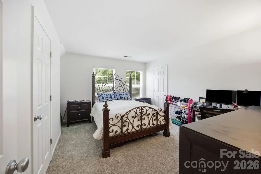 3504 Dominion Green Drive Charlotte NC 28269