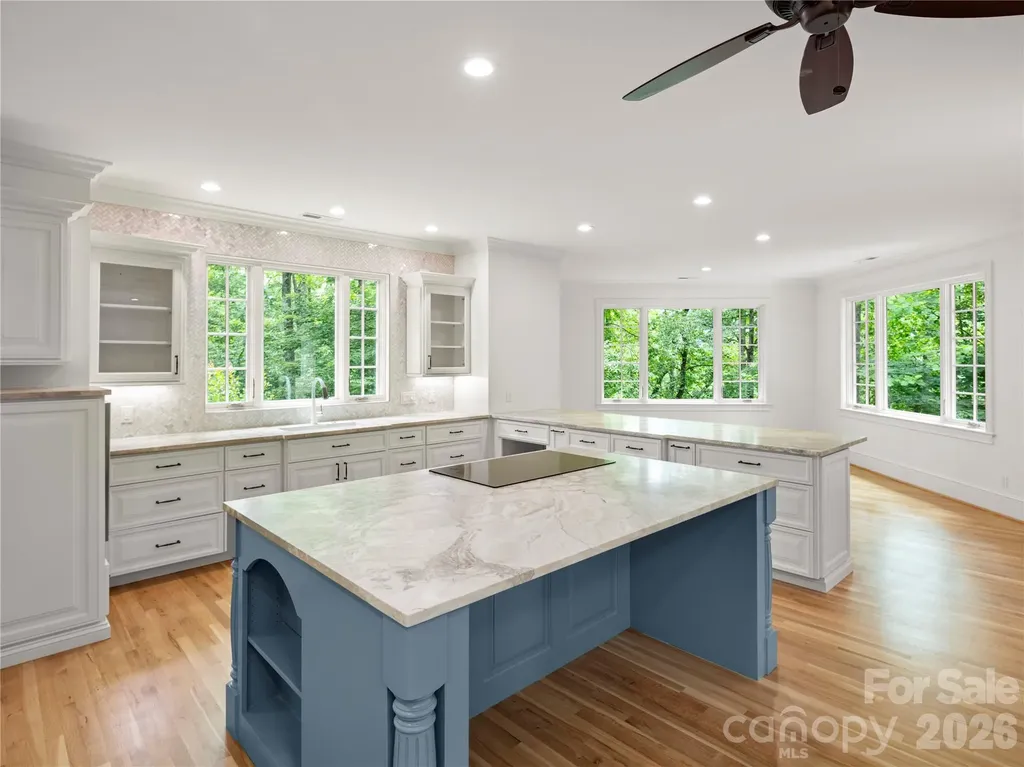 672 Walnut Valley Parkway Arden NC 28704