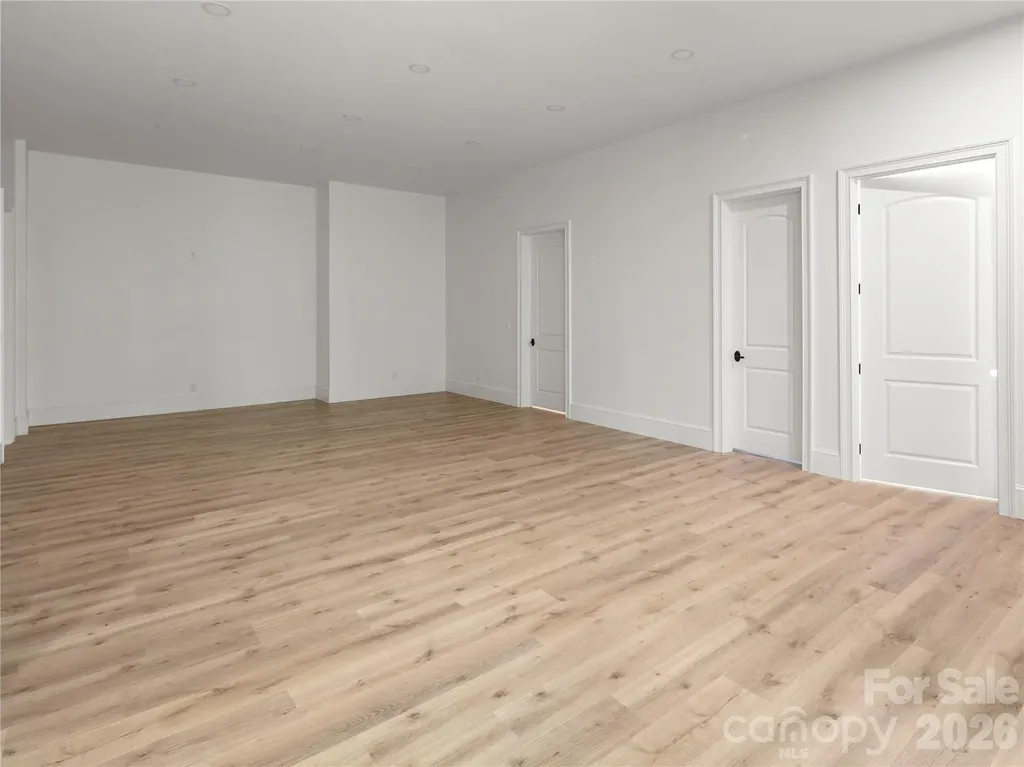 672 Walnut Valley Parkway Arden NC 28704