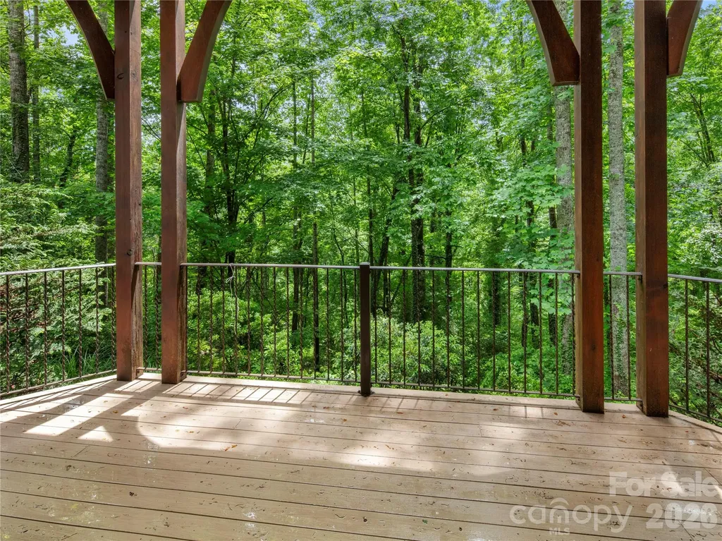 672 Walnut Valley Parkway Arden NC 28704
