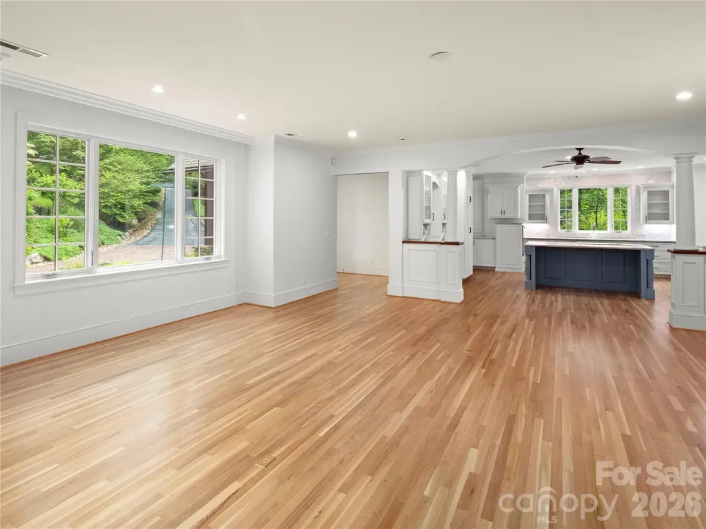 672 Walnut Valley Parkway Arden NC 28704