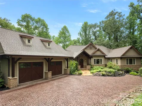 672 Walnut Valley Parkway Arden NC 28704