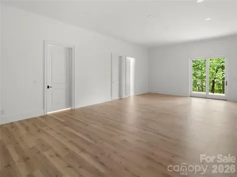 672 Walnut Valley Parkway Arden NC 28704
