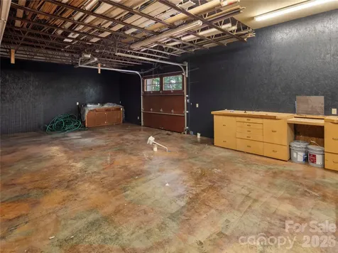 672 Walnut Valley Parkway Arden NC 28704