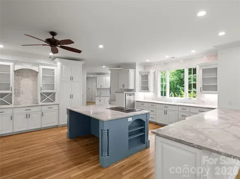 672 Walnut Valley Parkway Arden NC 28704
