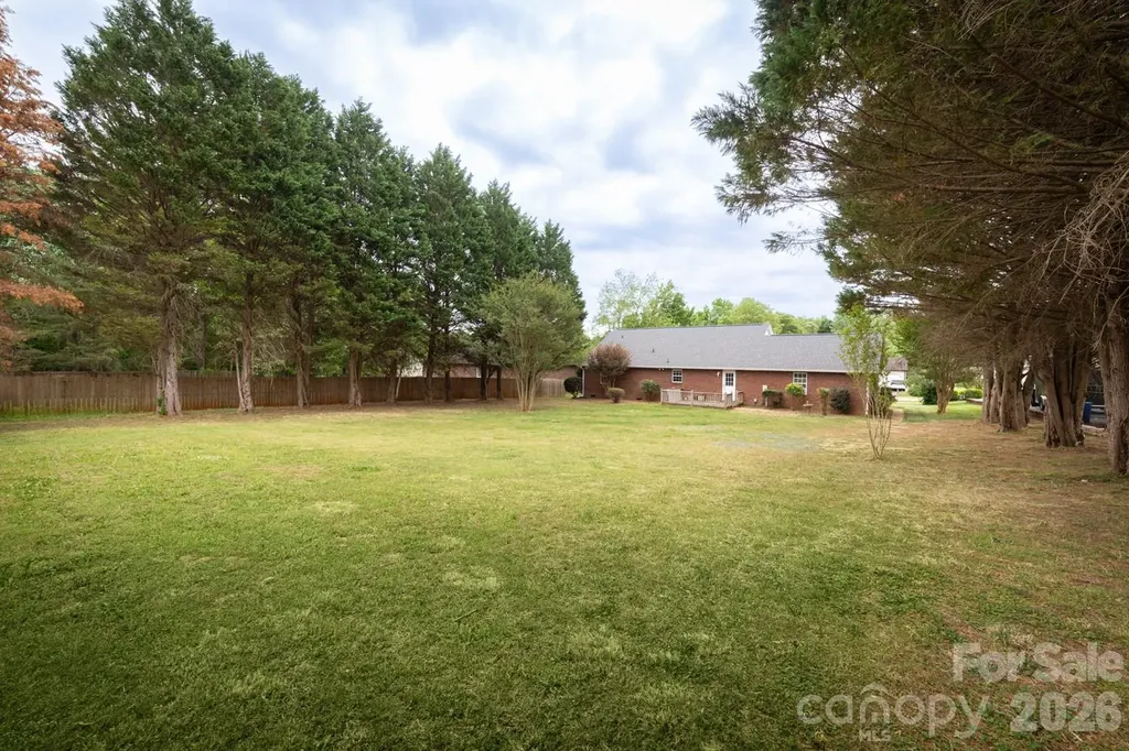 3971 Rolling Meadow Lane Lincolnton NC 28092
