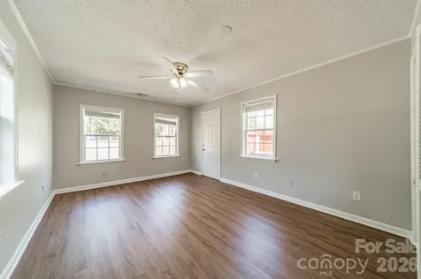 134 Chere Helen Drive Mooresville NC 28115