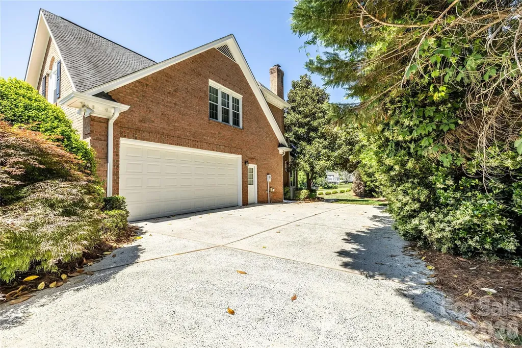 15709 Ballantyne Country Club Drive Charlotte NC 28277
